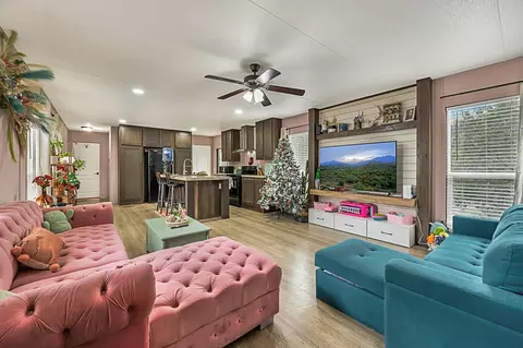 2604 Dove Trl, Granbury, TX 76048