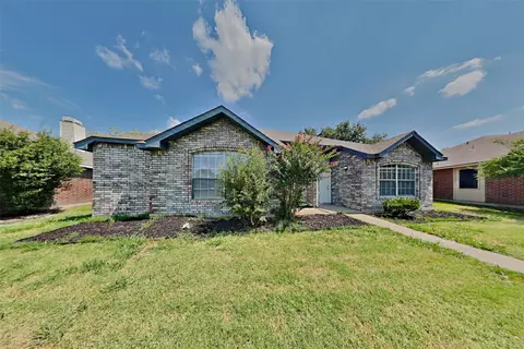 4144 Gardner Dr, The Colony, TX 75056