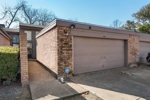 812 Clarissa Pl, Garland, TX 75040