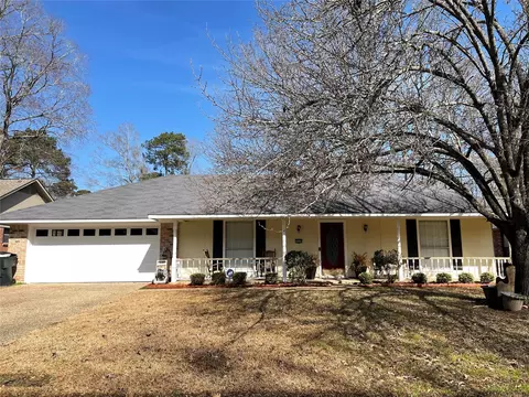 9449 Lytham Dr, Shreveport, LA 71129