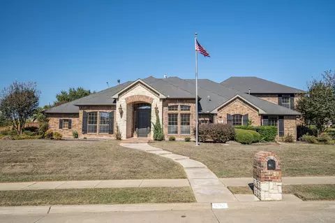 5251 Redwood Ln, Midlothian, TX 76065