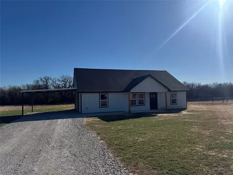 653 Elm Tree Ct, Poolville, TX 76487