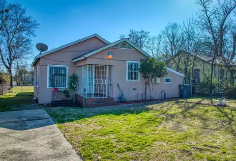 2134 E Overton Rd, Dallas, TX 75216