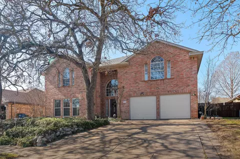 2911 Yukon Dr, Corinth, TX 76210