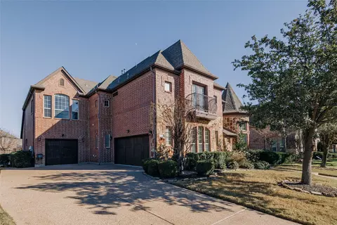 2206 Prestwick Ave, Trophy Club, TX 76262