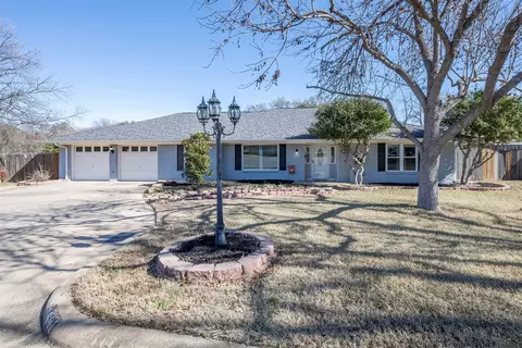 6601 Whistler Ct, Fort Worth, TX 76133