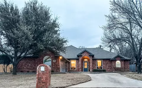 3 Troon Dr, Trophy Club, TX 76262