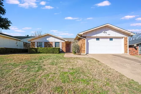 7508 Four Winds Dr, Fort Worth, TX 76133