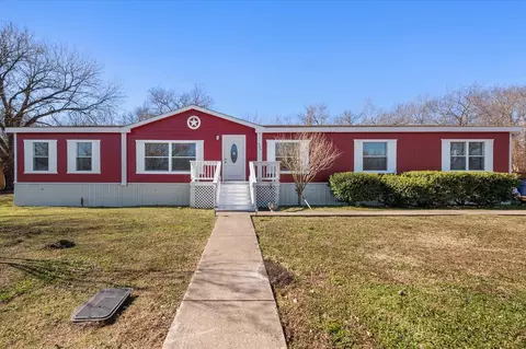 908 S 27th St, Corsicana, TX 75110