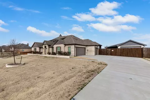 331 Berkeley Dr, Waxahachie, TX 75167