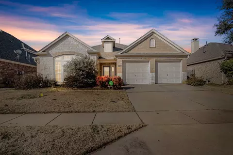 8640 Thistle Ridge Ter, Fort Worth, TX 76123