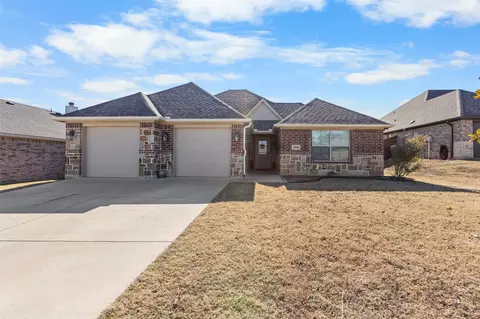 2606 Brossard Dr, Sherman, TX 75092