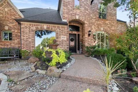 11544 Locust Dr, Frisco, TX 75033