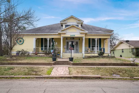 1403 Bonham St, Commerce, TX 75428