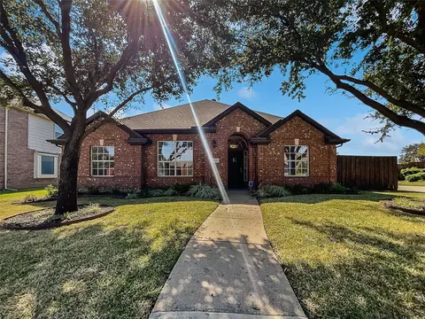 1829 Boyd Ct, Carrollton, TX 75010