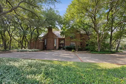 391 Oak Ridge Dr, Fairview, TX 75069