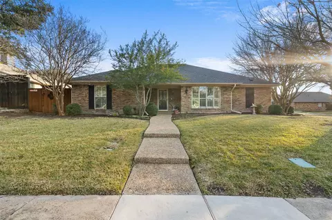 2204 Red Oak Ln, Richardson, TX 75082