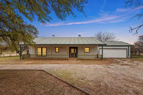 501 Finney Dr, Weatherford, TX 76085