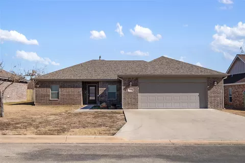 2004 Brooke Ln, Brownwood, TX 76801