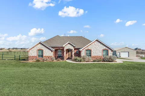 251 Hawk Ridge Rd, Decatur, TX 76234