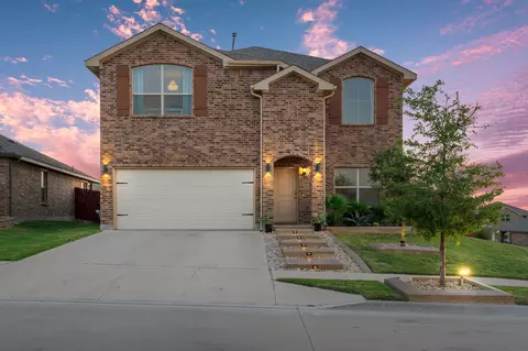 9841 Clemmons Rd, Fort Worth, TX 76108