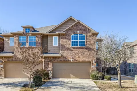 169 Barrington Ln, Lewisville, TX 75067