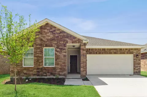 5425 Ladytown Ln, Crowley, TX 76036