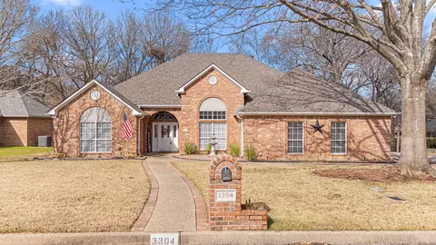 3304 Pinecreek Dr, Tyler, TX 75707