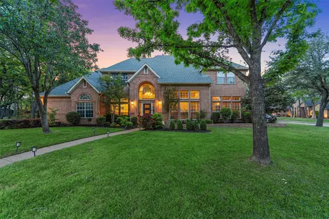1039 Oxford Ct, Keller, TX 76248