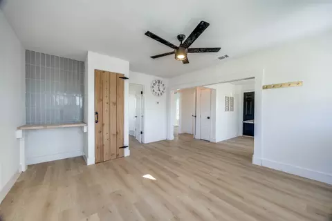 631 E Murray St, Denison, TX 75021 photo 5