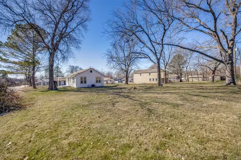 631 E Murray St, Denison, TX 75021 photo 23