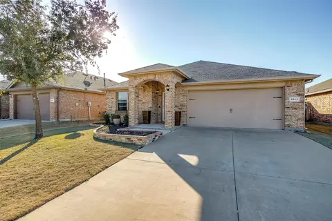 6349 Skipper Ln, Fort Worth, TX 76179