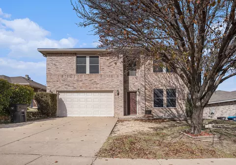5324 Driftway Dr, Fort Worth, TX 76135