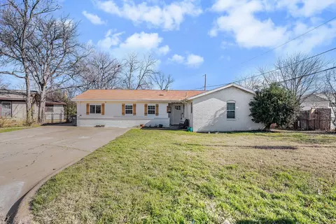 4104 Schadt Ct, Fort Worth, TX 76106