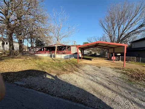 1721 Highland Dr W, Keller, TX 76262