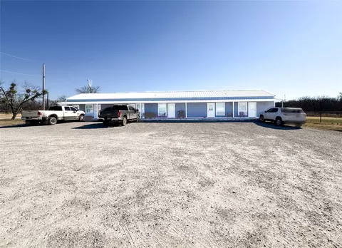 308 E 14th St, Cisco, TX 76437