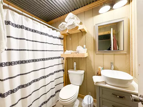 Bath - 308 E 14th St, Cisco, TX 76437 photo 1 of 1