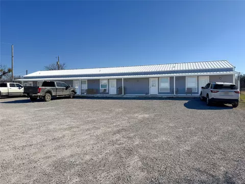 Exterior - 308 E 14th St, Cisco, TX 76437 photo 2 of 8
