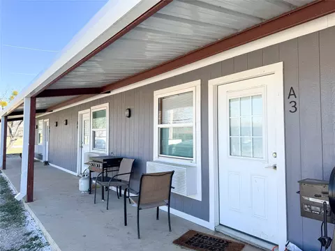 Exterior - 308 E 14th St, Cisco, TX 76437 photo 4 of 8