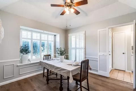 1904 Crestside Dr, Carrollton, TX 75007 photo 16