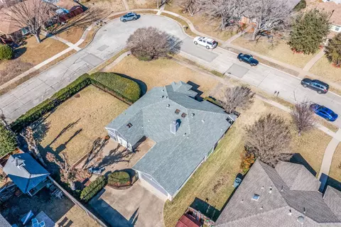1904 Crestside Dr, Carrollton, TX 75007 photo 34