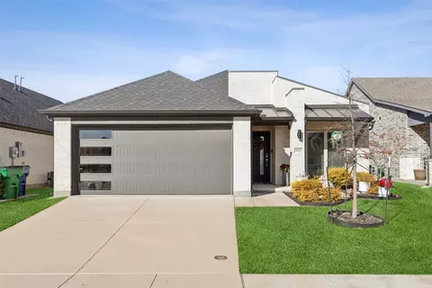 1617 Wayback Dr, Celina, TX 75009