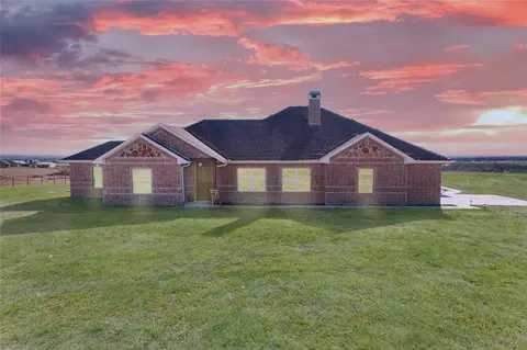 Exterior - 105 Logans Run Rd, Perrin, TX 76486 photo 7 of 8
