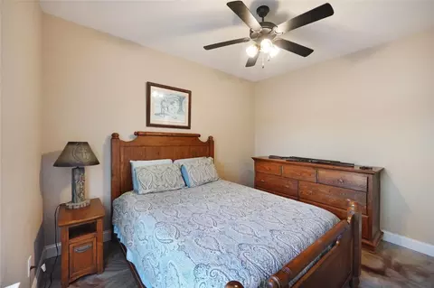 Bedroom - 105 Logans Run Rd, Perrin, TX 76486 photo 5 of 6