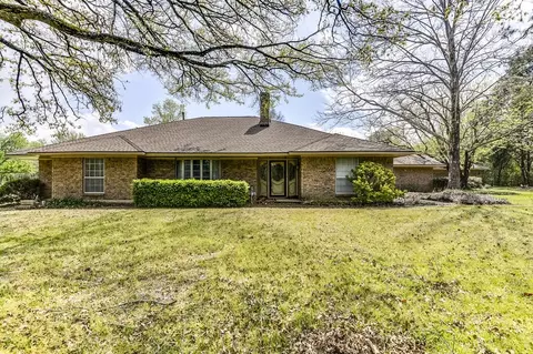 1208 E Stark Rd, Seagoville, TX 75159