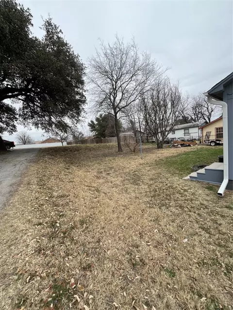 1007 E Grand Ave, Comanche, TX 76442 photo 18