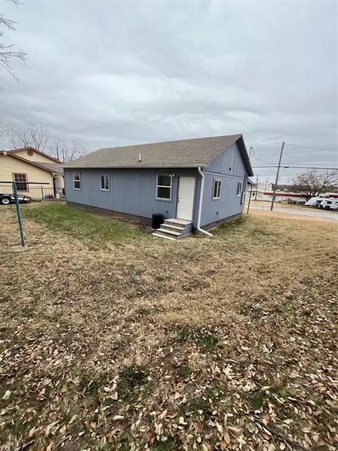1007 E Grand Ave, Comanche, TX 76442 photo 15