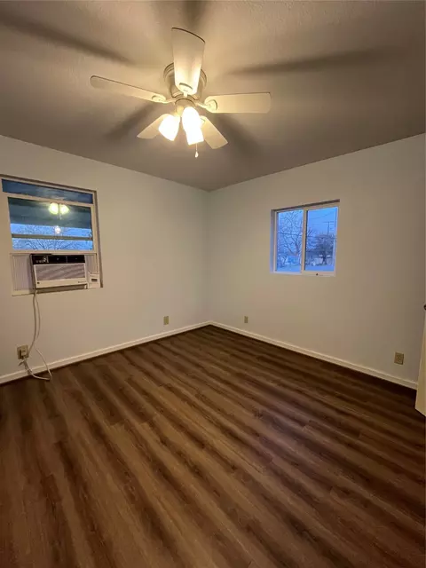 1007 E Grand Ave, Comanche, TX 76442 photo 10