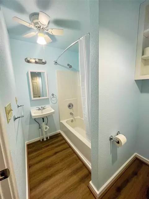 1007 E Grand Ave, Comanche, TX 76442 photo 11