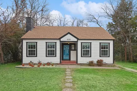 316 Panhandle St, Denton, TX 76201
